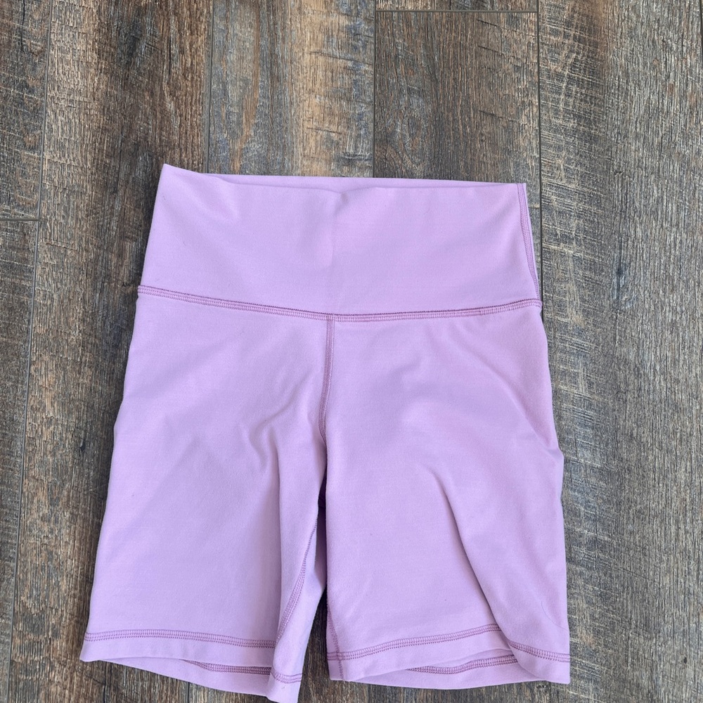Lavender TNAction Women's Shorts